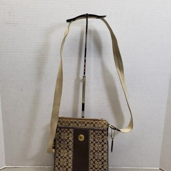 Coach Signature Collection Shoulder Bag Crossbody Swingpack Khaki Brown - Picture 2 of 5